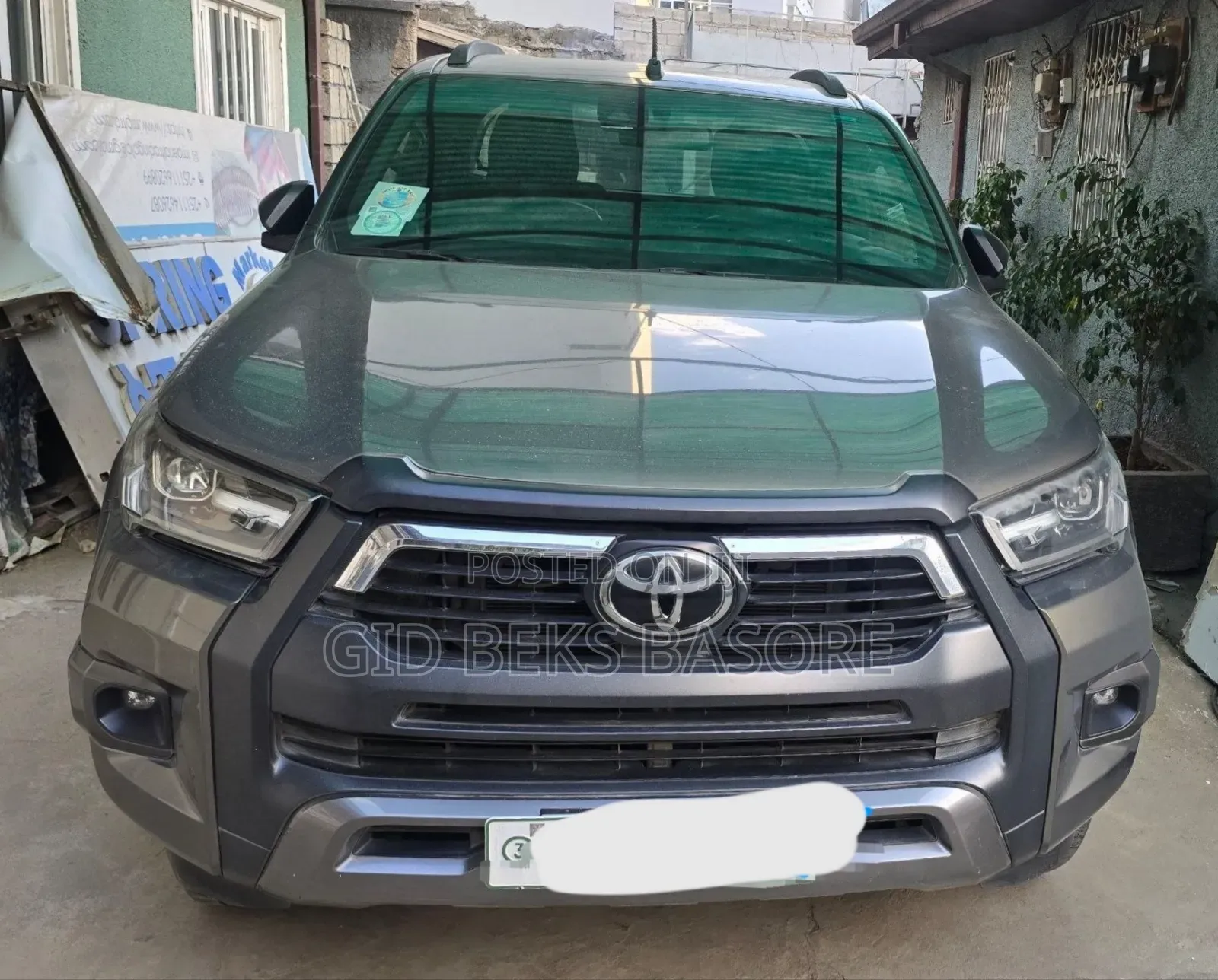 Toyota Hilux 2022 Gray