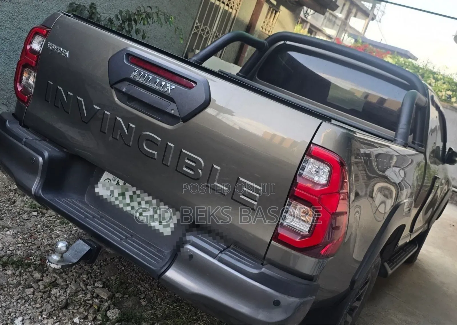 Toyota Hilux 2022 Gray