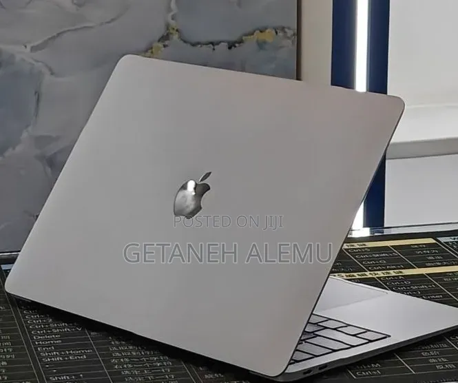 New Laptop Apple MacBook Air 2020 M1 16GB Intel Core i5 SSD 1T