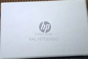 New Laptop HP Pavilion 13 8GB Intel Core i5 SSD 512GB
