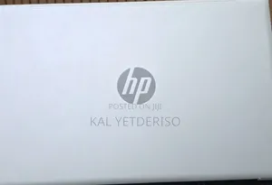 New Laptop HP Pavilion 13 8GB Intel Core i5 SSD 512GB