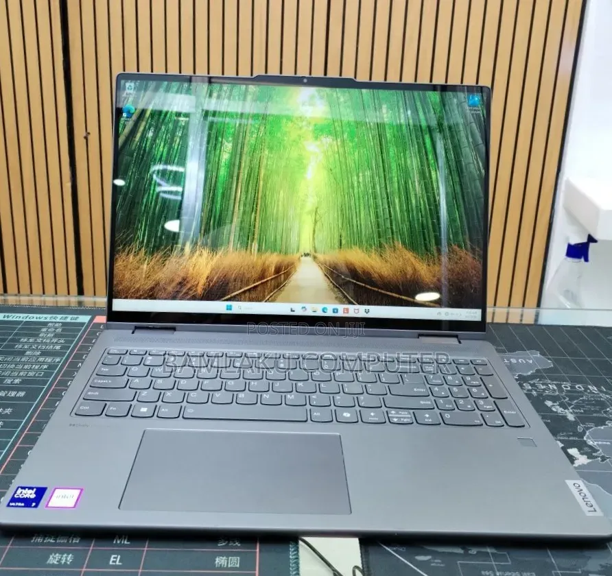 New Laptop Lenovo Yoga 11e 16GB Intel Core Ultra 7 SSD 1T