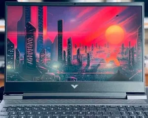 New Laptop HP Victus 16 16GB Intel Core i7 SSD 512GB