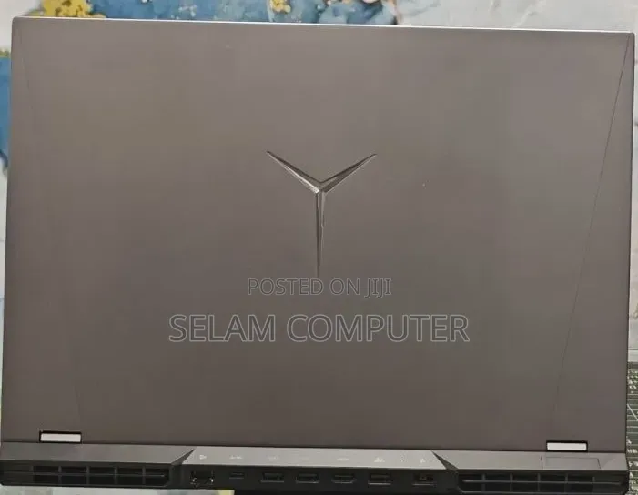 New Laptop Lenovo Legion 5 16GB AMD Ryzen 7 SSD 512GB