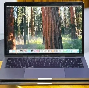 New Laptop Apple MacBook Pro 2019 16GB Intel Core i5 SSD 512GB