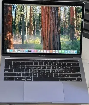 New Laptop Apple MacBook Pro 2019 16GB Intel Core i5 SSD 512GB