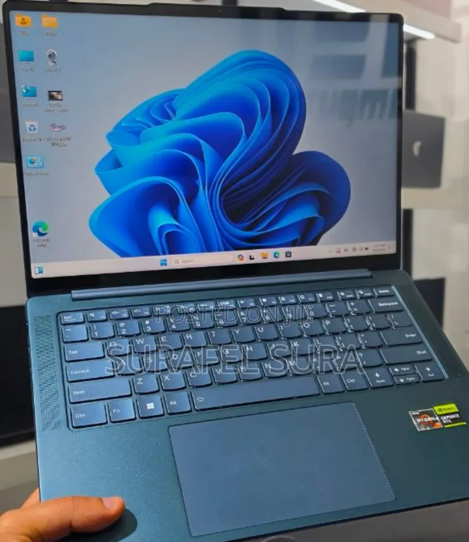 New Laptop Lenovo Yoga 2 16GB AMD Ryzen 7 SSD 512GB