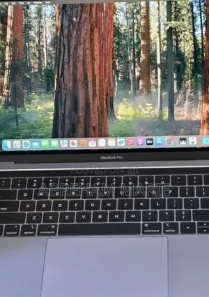 New Laptop Apple MacBook Pro 2019 16GB Intel Core i5 SSD 512GB
