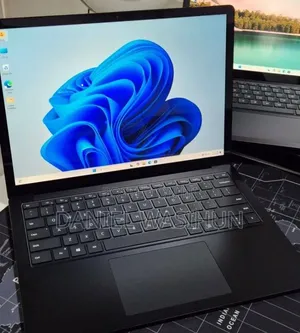 New Laptop Microsoft Surface Laptop 3 16GB Intel Core i7 SSD 512GB