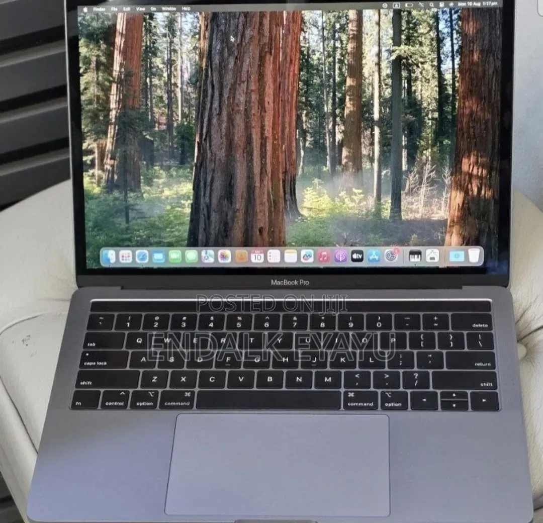 New Laptop Apple MacBook Pro 2019 16GB Intel Core i7 SSD 512GB