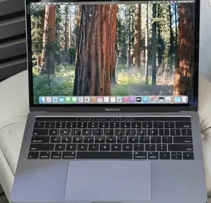 New Laptop Apple MacBook Pro 2019 16GB Intel Core i7 SSD 512GB