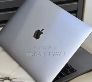 New Laptop Apple MacBook Pro 2019 16GB Intel Core i5 SSD 512GB