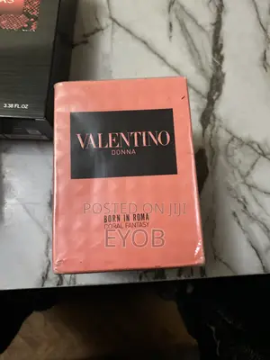 valentinoDonna