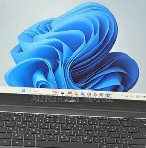 New Laptop Huawei MateBook 13 WRT-W19E 8GB Intel Core i3 SSD 256GB