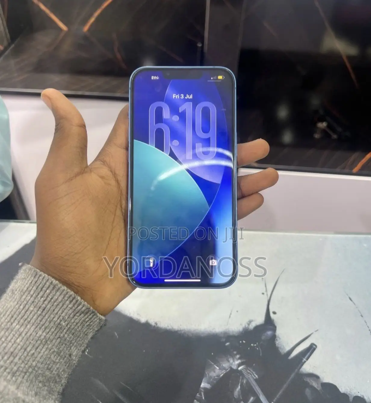 New Apple iPhone 13 128 GB Blue