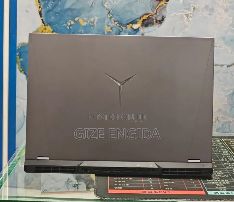 New Laptop Lenovo Legion 5 16GB AMD Ryzen 7 SSD 512GB
