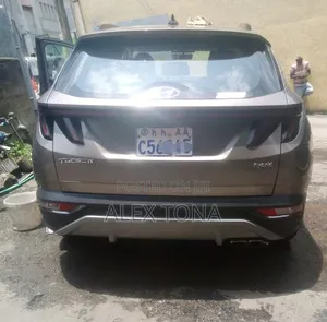 Hyundai Tucson Hybrid 2023 Gray