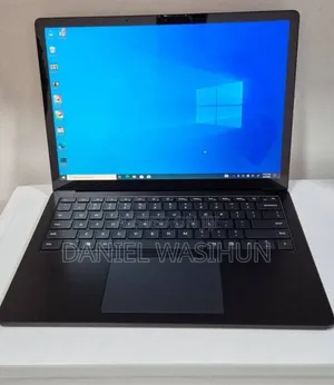 New Laptop Microsoft Surface Laptop 5 16GB Intel Core i7 SSD 512GB