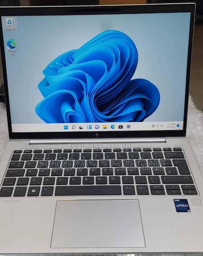 New Laptop HP EliteBook 840 16GB Intel Core i5 SSD 512GB