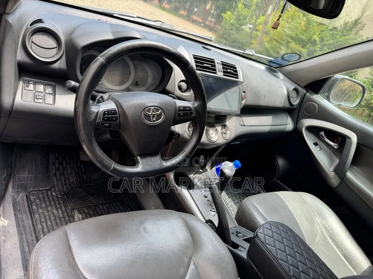 Toyota RAV4 2011 Black
