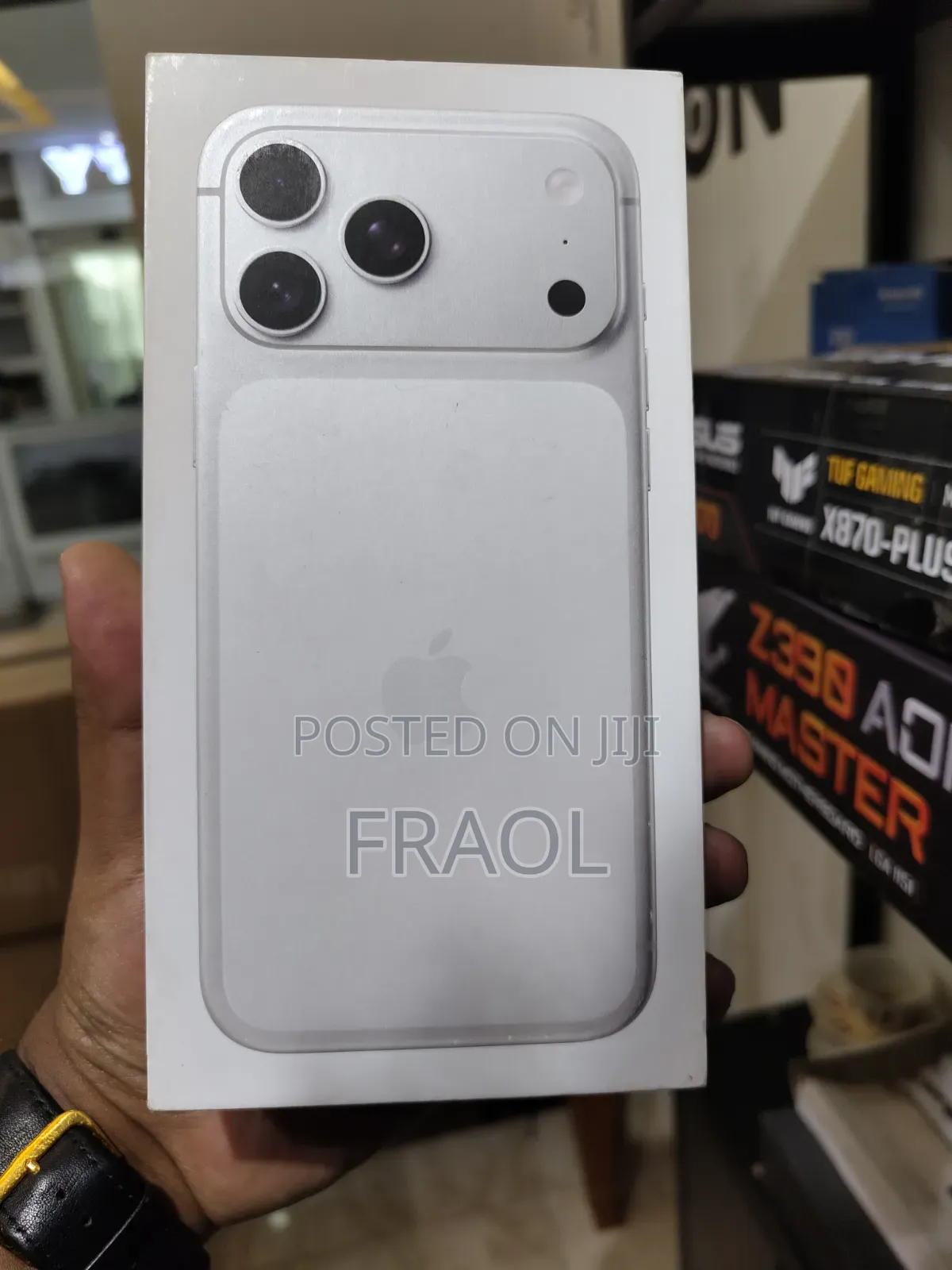 New Apple iPhone 17 Pro Max 256 GB Silver