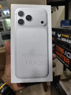 New Apple iPhone 17 Pro Max 256 GB Silver