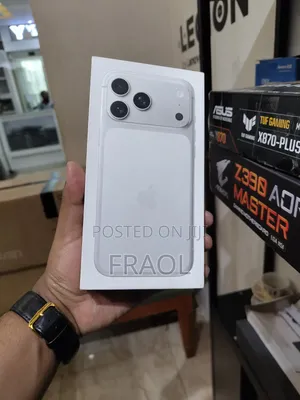 New Apple iPhone 17 Pro Max 256 GB Silver