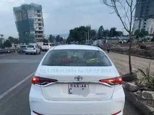 Toyota Corolla 2022 White