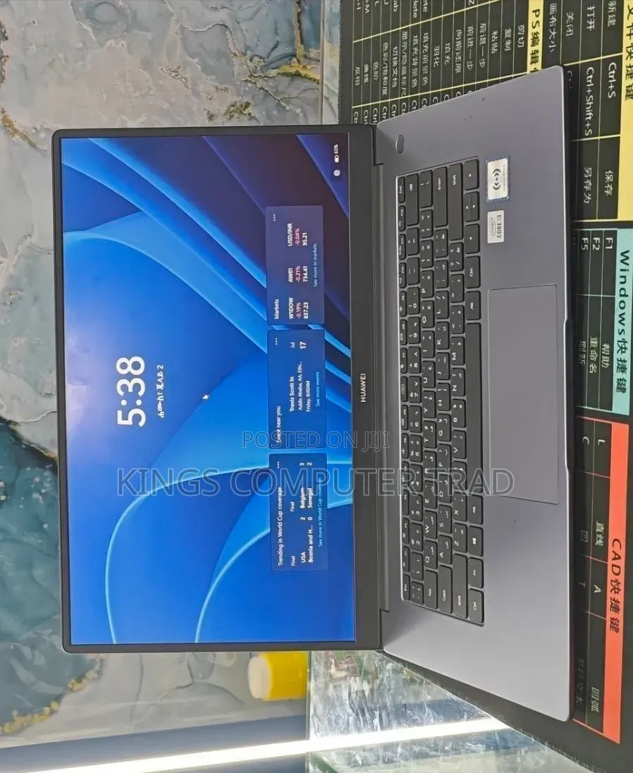 New Laptop Huawei 8GB Intel Core 3 SSD 256GB