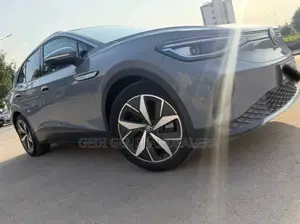 Volkswagen ID.4 2022 Gray