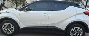Toyota C-HR 2022 White