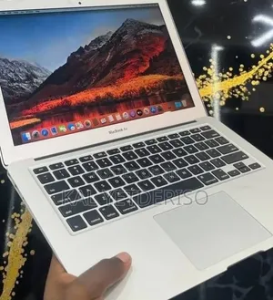 New Laptop Apple MacBook Air 2017 8GB Intel Core i5 SSD 128GB
