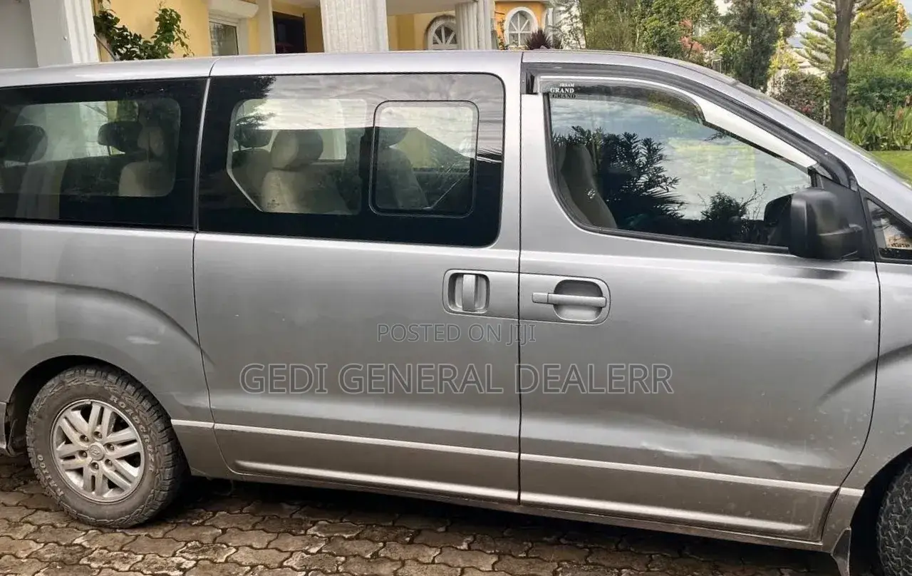 Hyundai H1 2020 Silver
