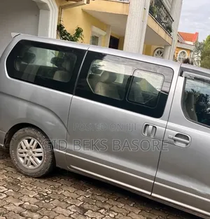 Hyundai H1 2020 Silver