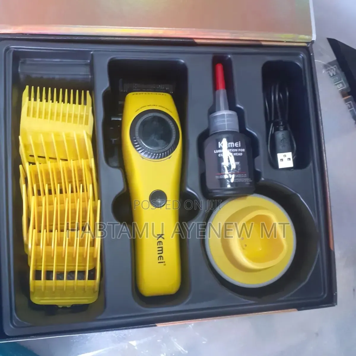 Kemei KM-1735