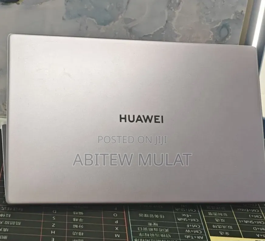 New Laptop Huawei 8GB Intel Core i3 SSD 256GB
