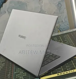 New Laptop Huawei 8GB Intel Core i3 SSD 256GB