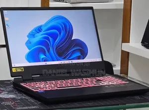 New Laptop HP Envy x360 15z 8GB Intel Core i5 SSD 512GB