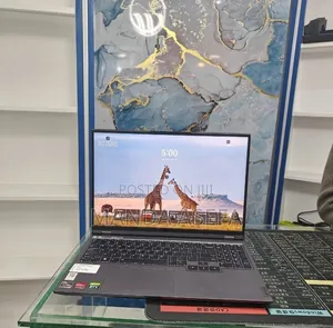 New Laptop Lenovo 16GB AMD Ryzen 7 SSD 512GB