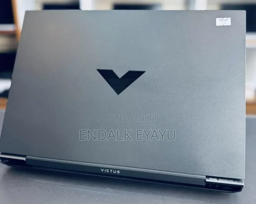 New Laptop HP Victus 16 16GB Intel Core i7 SSD 512GB