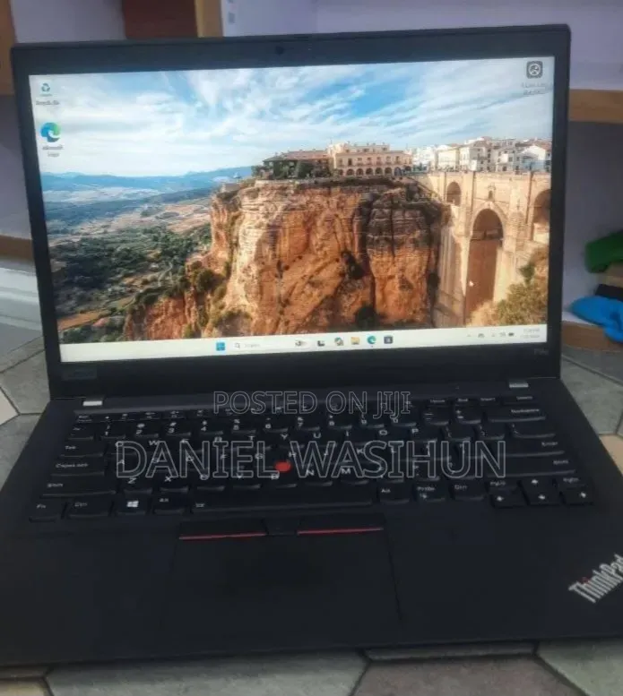 New Laptop Lenovo ThinkPad T14s Gen 2 16GB AMD Ryzen 5 SSD 512GB