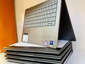 New Laptop HP OmniBook Ultra Flip 14" 16GB Intel Core Ultra 7 SSD 1T