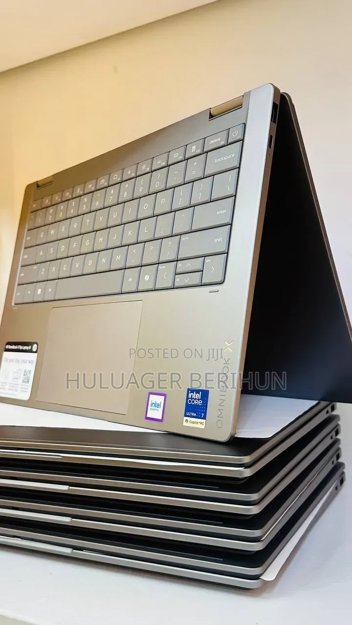 New Laptop HP OmniBook Ultra Flip 14" 16GB Intel Core Ultra 7 SSD 1T