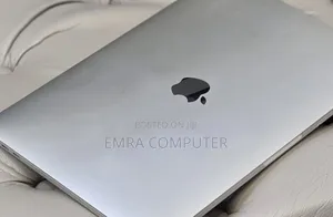 New Laptop Apple MacBook Pro 2020 32GB Intel Core i7 SSD 512GB