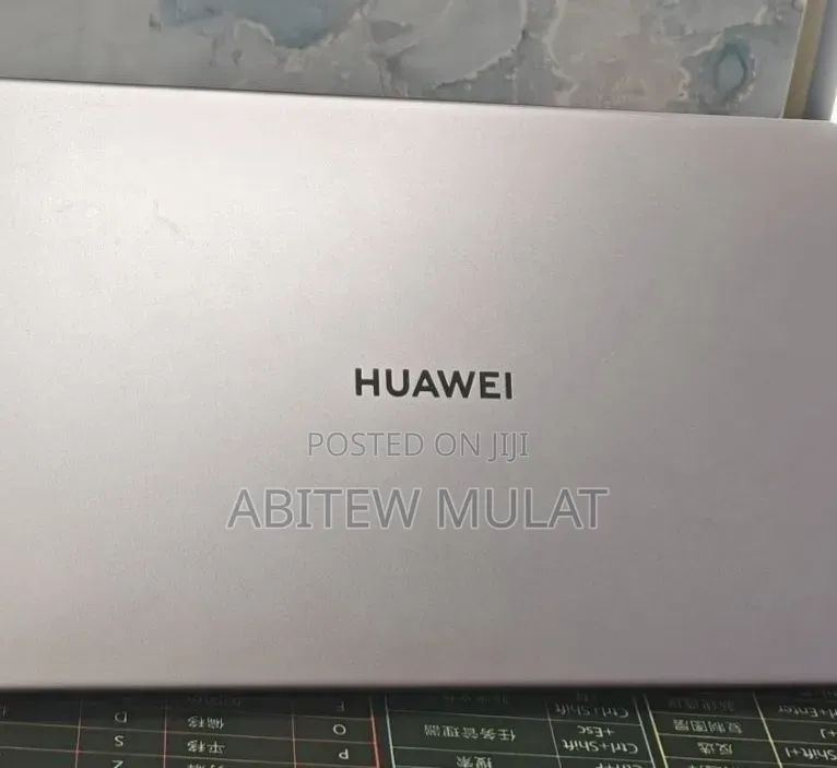 New Laptop Huawei 8GB Intel Core i3 SSD 256GB