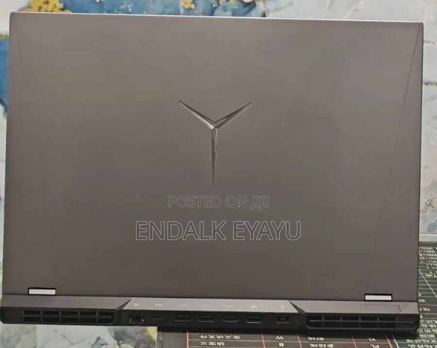 New Laptop Lenovo Legion 9 16GB AMD Ryzen 7 SSD 512GB