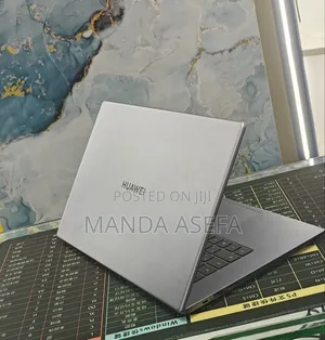 New Laptop Huawei 8GB Intel Core i3 SSD 256GB