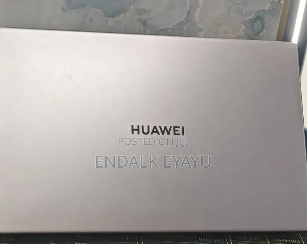 New Laptop Huawei 8GB Intel Core i3 SSD 256GB