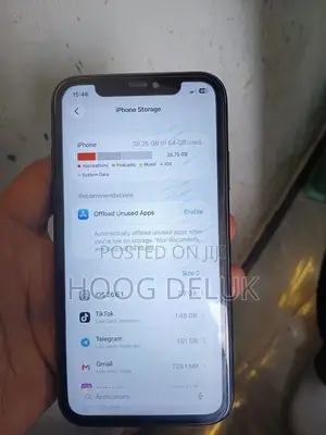 Apple iPhone 11 64 GB Black