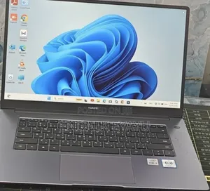 New Laptop Huawei 8GB Intel Core i3 SSD 256GB